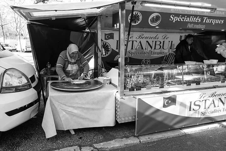 Jour de march&eacute; &agrave; Chauvigny - Photo n°2