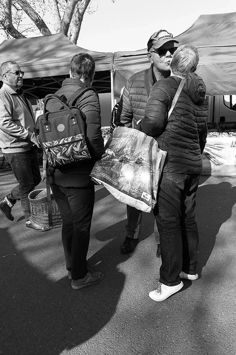 Jour de march&eacute; &agrave; Chauvigny - Photo n°5