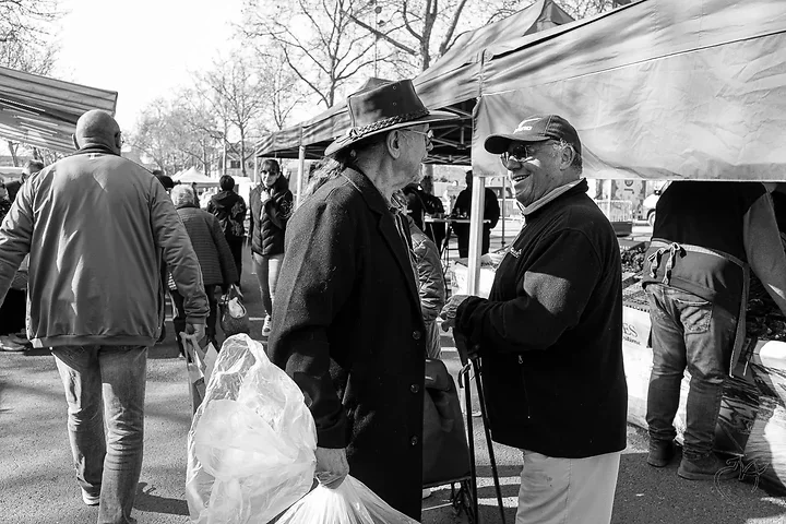 Jour de march&eacute; &agrave; Chauvigny - Photo n°13