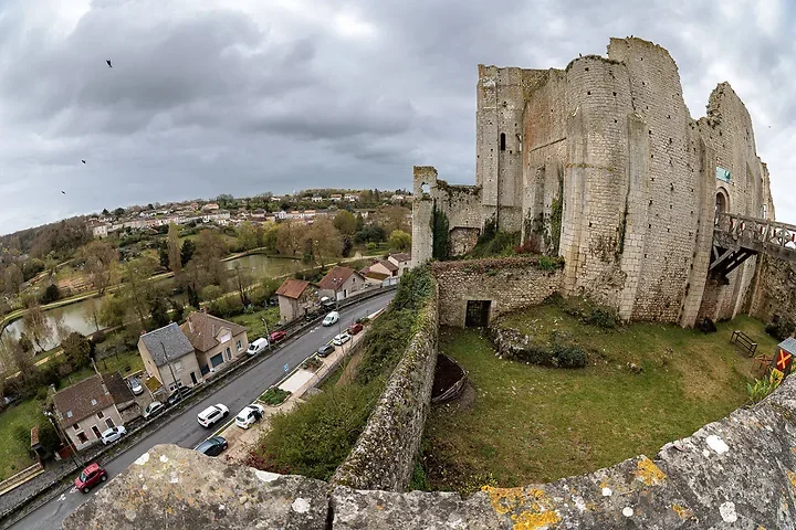La cit&eacute; de Chauvigny - en Fisheye - Photo n°4