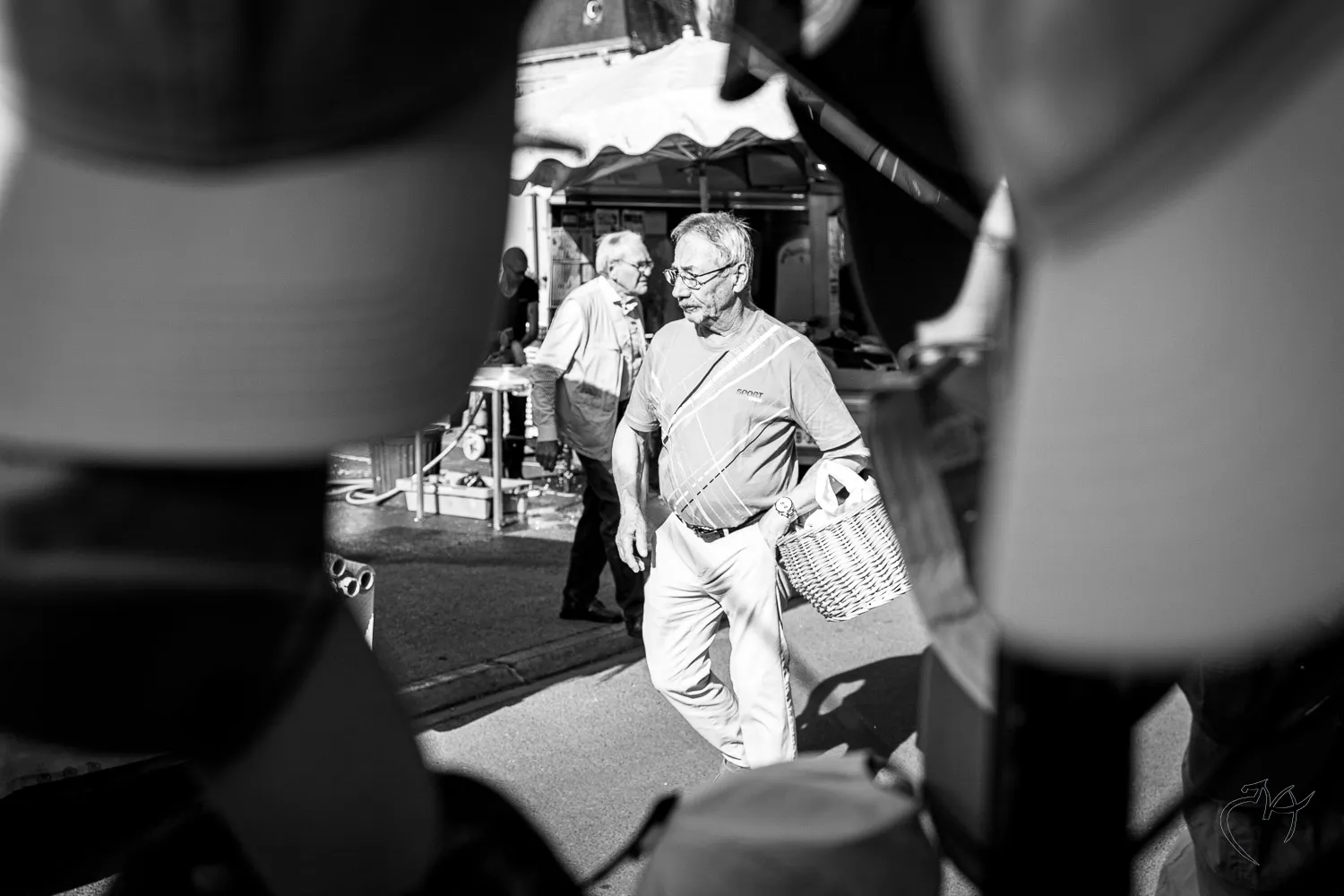 Jour de march&eacute; &agrave; Chauvigny (2) - Photo n°16