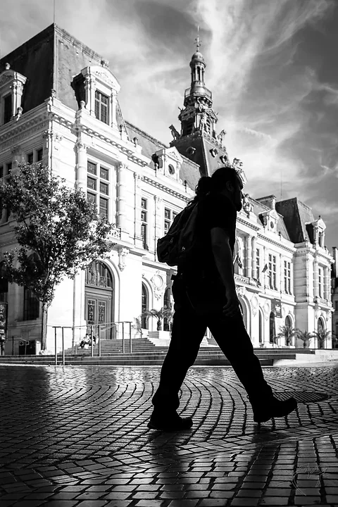 Contre-jours sur la mairie - Photo n°3