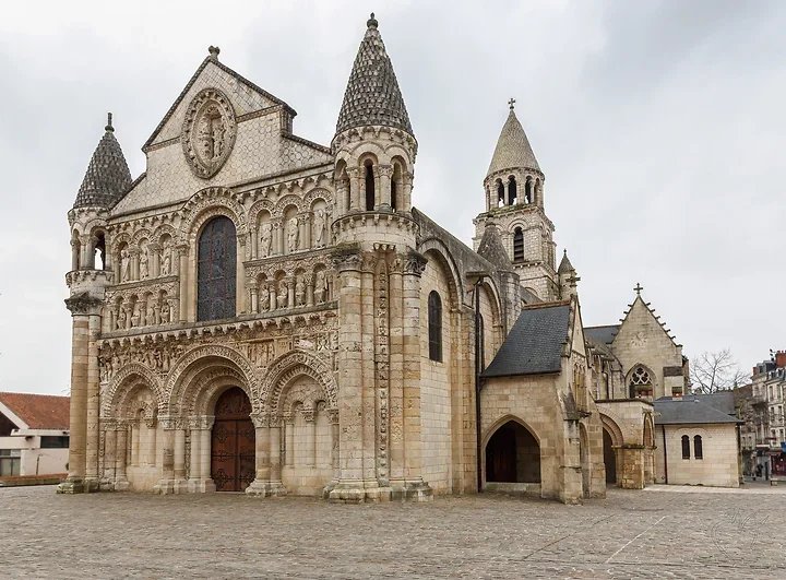 Eglise Notre Dame - Photo n°2