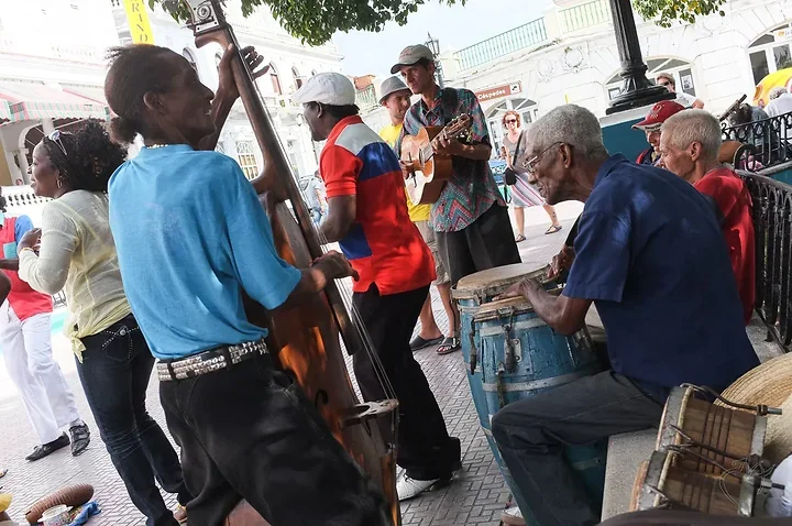 En p&eacute;riode de carnaval - Photo n°11