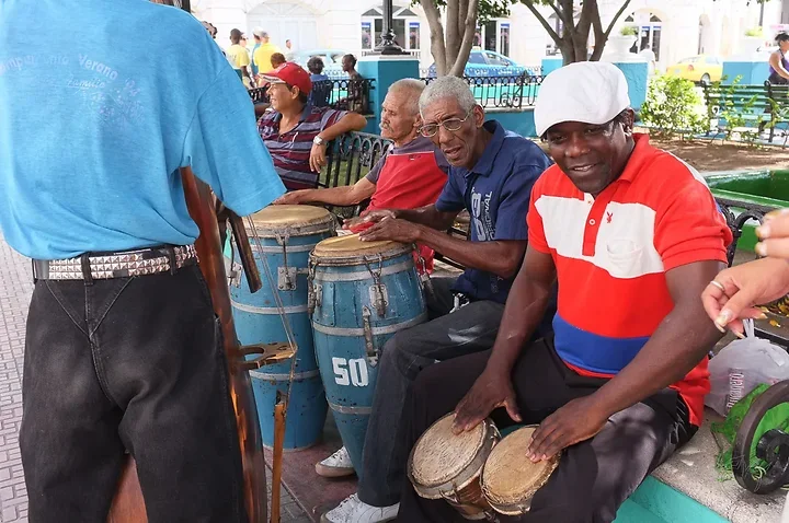 En p&eacute;riode de carnaval - Photo n°12