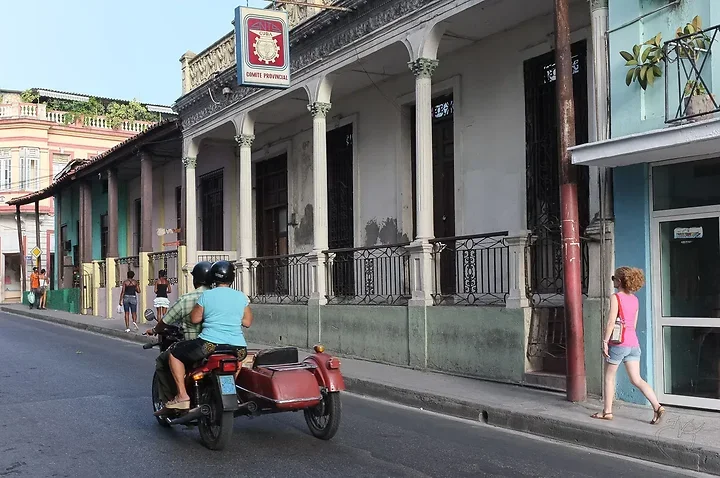 Les v&eacute;hicules &agrave; Santiago - Photo n°36