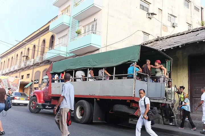 Les v&eacute;hicules &agrave; Santiago - Photo n°39