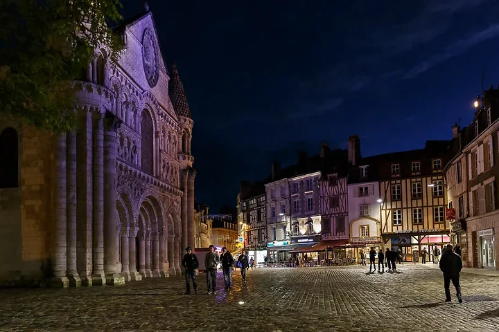 Notre Dame de Poitiers - Photo n°1